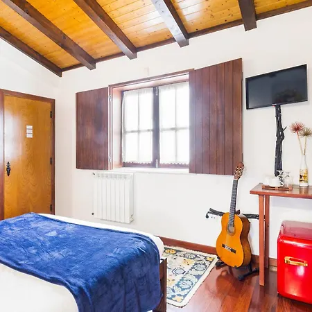 Bed & Breakfast Refugio Artes Porto de Mós