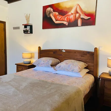 Bed & Breakfast Refúgio Artes Porto de Mós